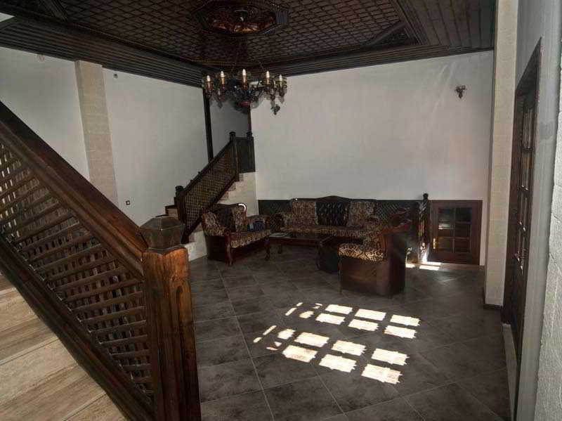 בראט Boutique Hotel Muzaka מראה חיצוני תמונה