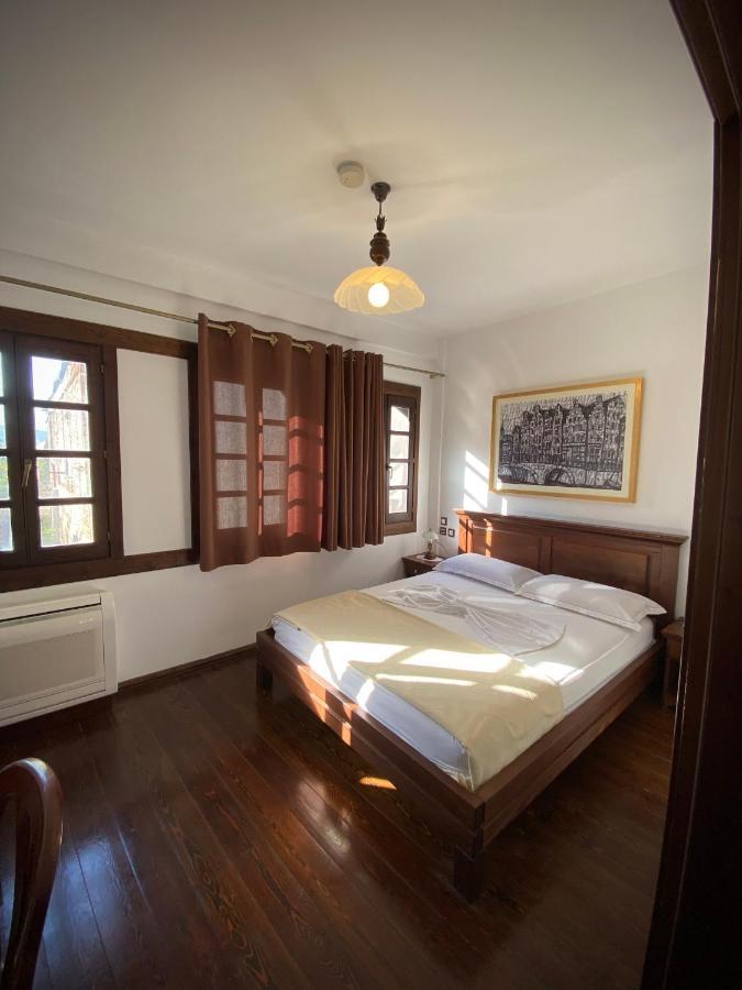בראט Boutique Hotel Muzaka מראה חיצוני תמונה
